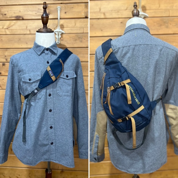 Patagonia Atom Sling Crossbody Bag 8L — Navy w/ Tan Trim (Style #48260 SP15) - Picture 1 of 12